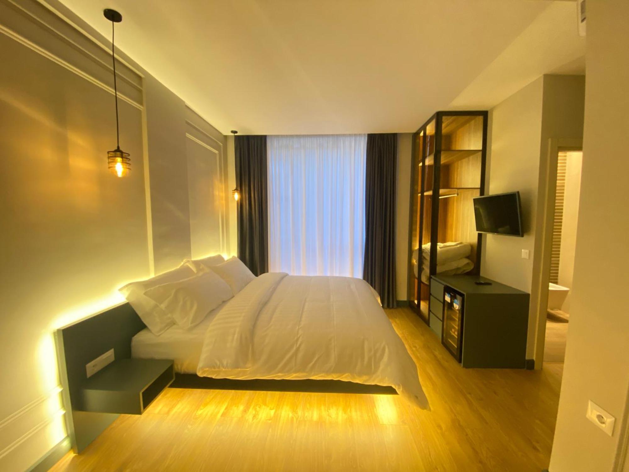 Tirana Central Rooms ภายนอก รูปภาพ