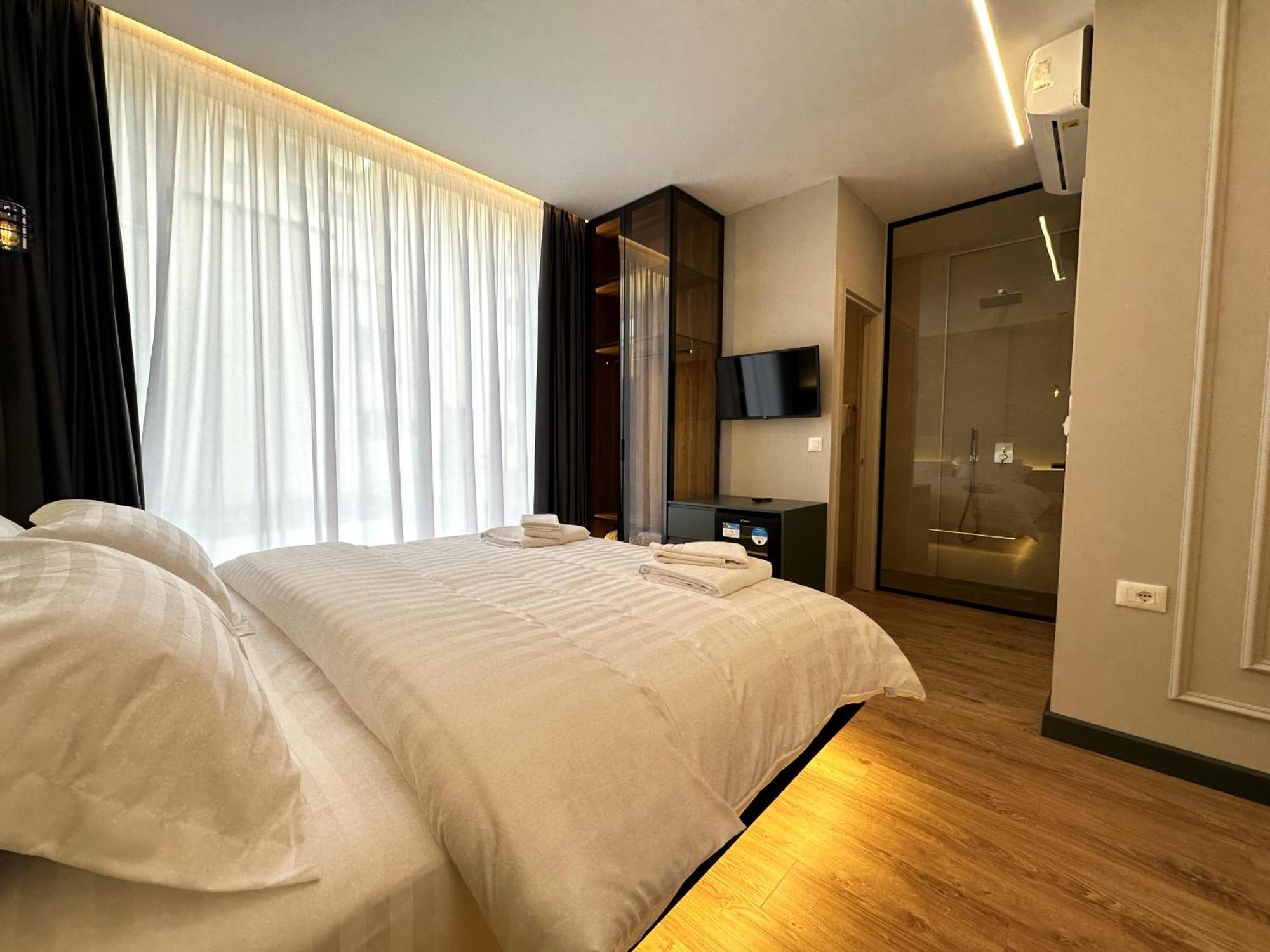 Tirana Central Rooms ภายนอก รูปภาพ