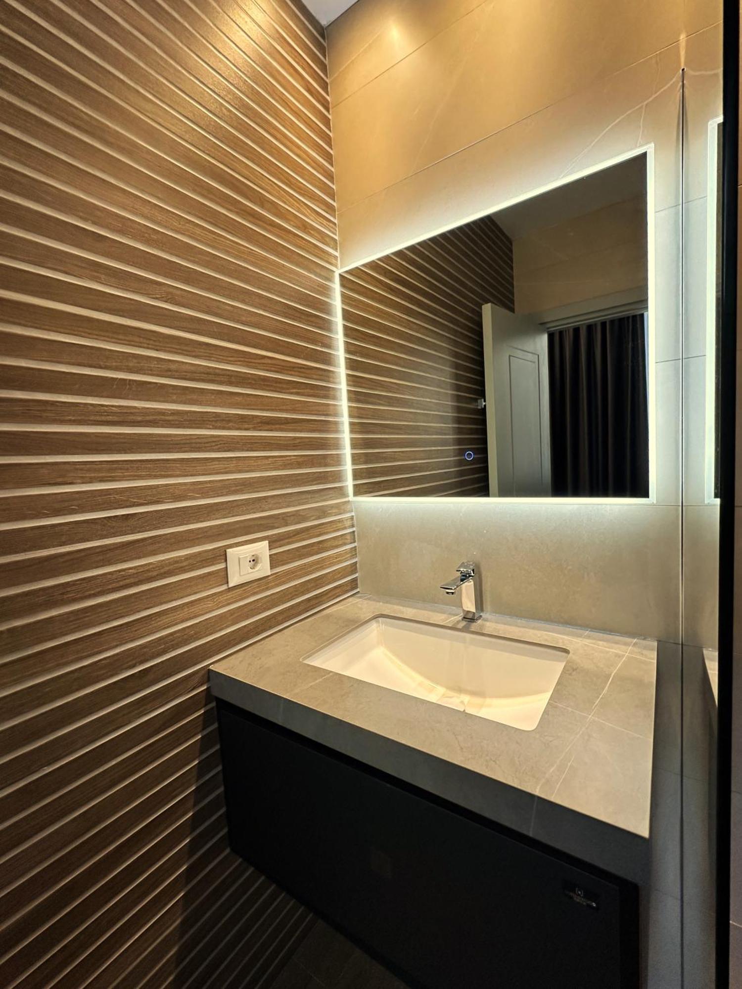 Tirana Central Rooms ภายนอก รูปภาพ