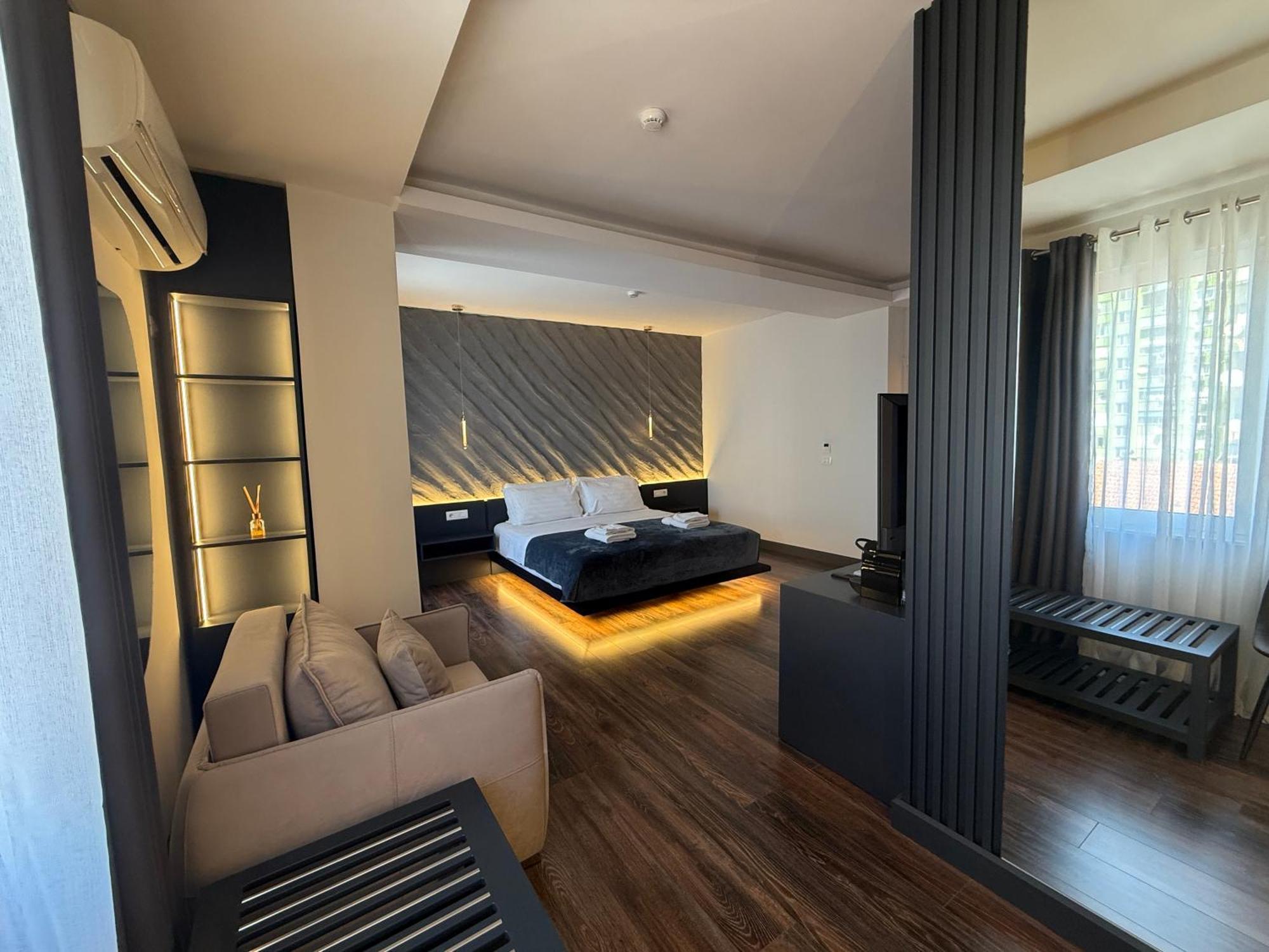 Tirana Central Rooms ภายนอก รูปภาพ